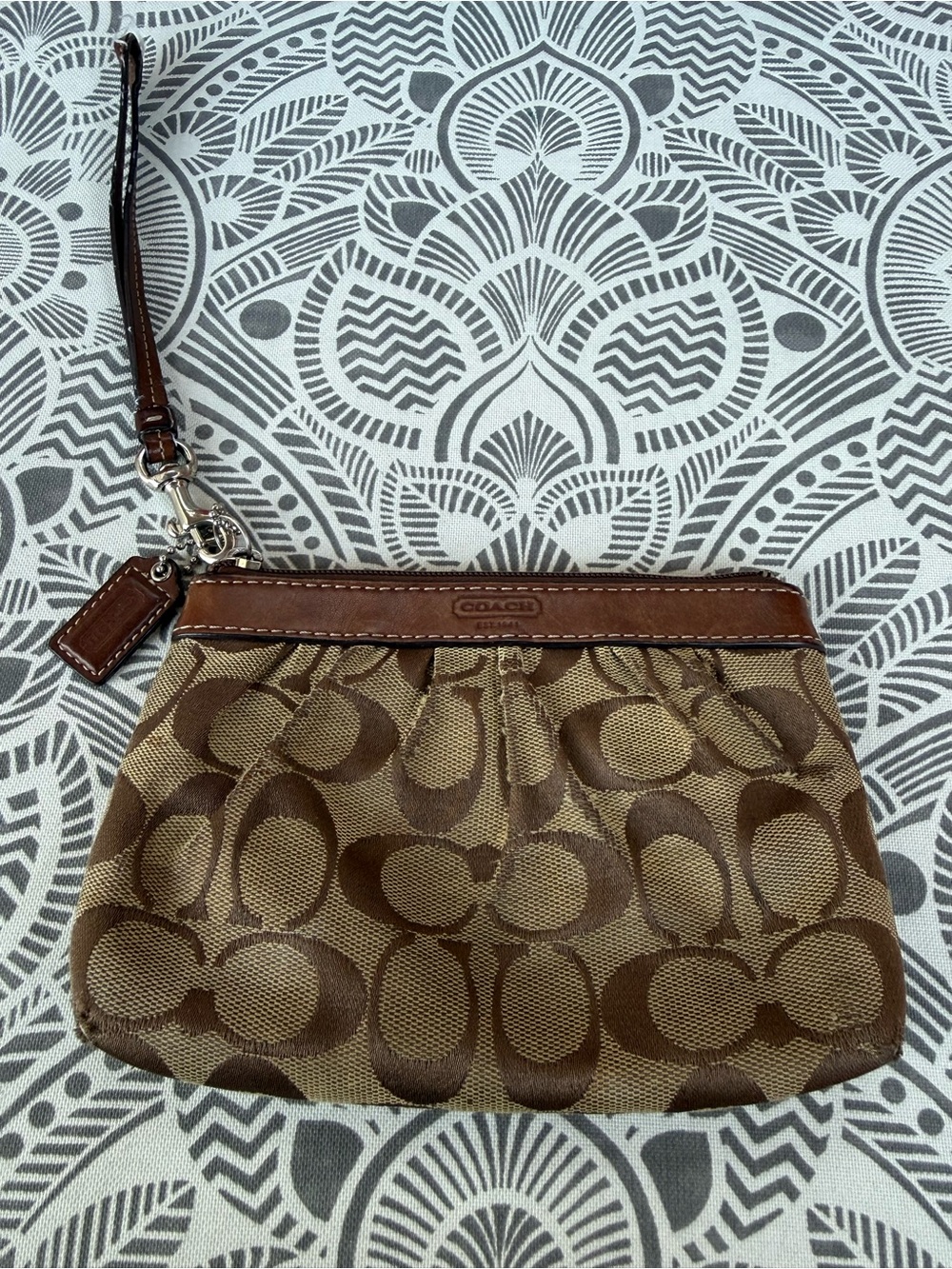 Authentic COACH brown Leather Long Envelope Wallet
